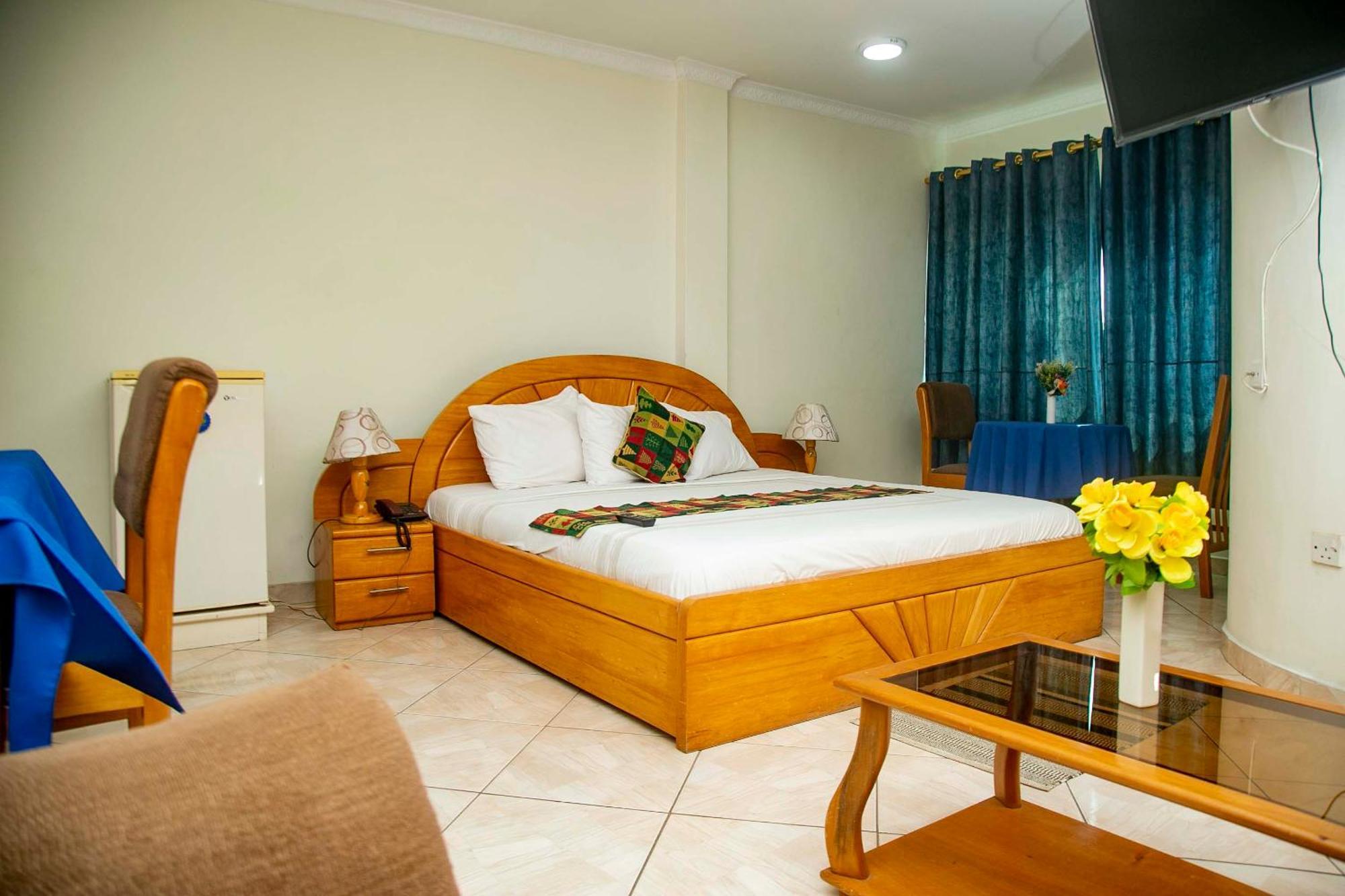 Brookvale Hotel Weija المظهر الخارجي الصورة
