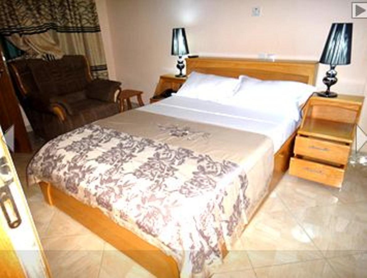Brookvale Hotel Weija المظهر الخارجي الصورة