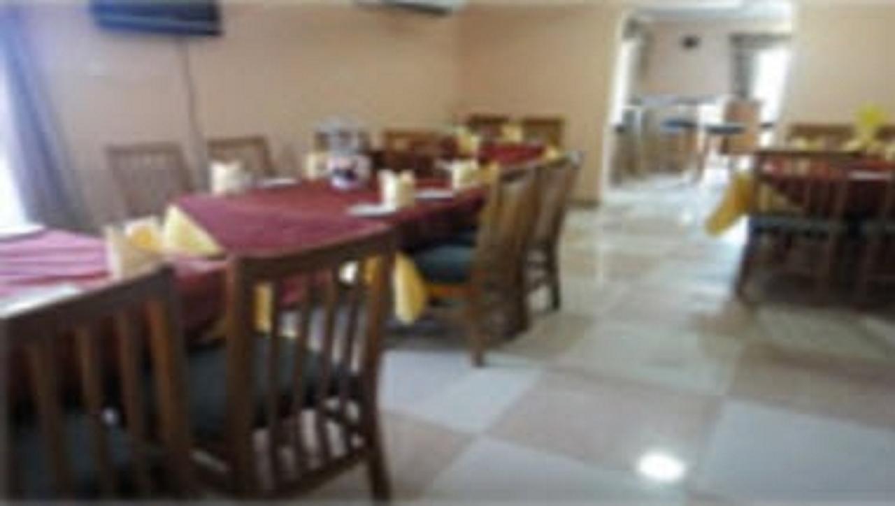 Brookvale Hotel Weija المظهر الخارجي الصورة