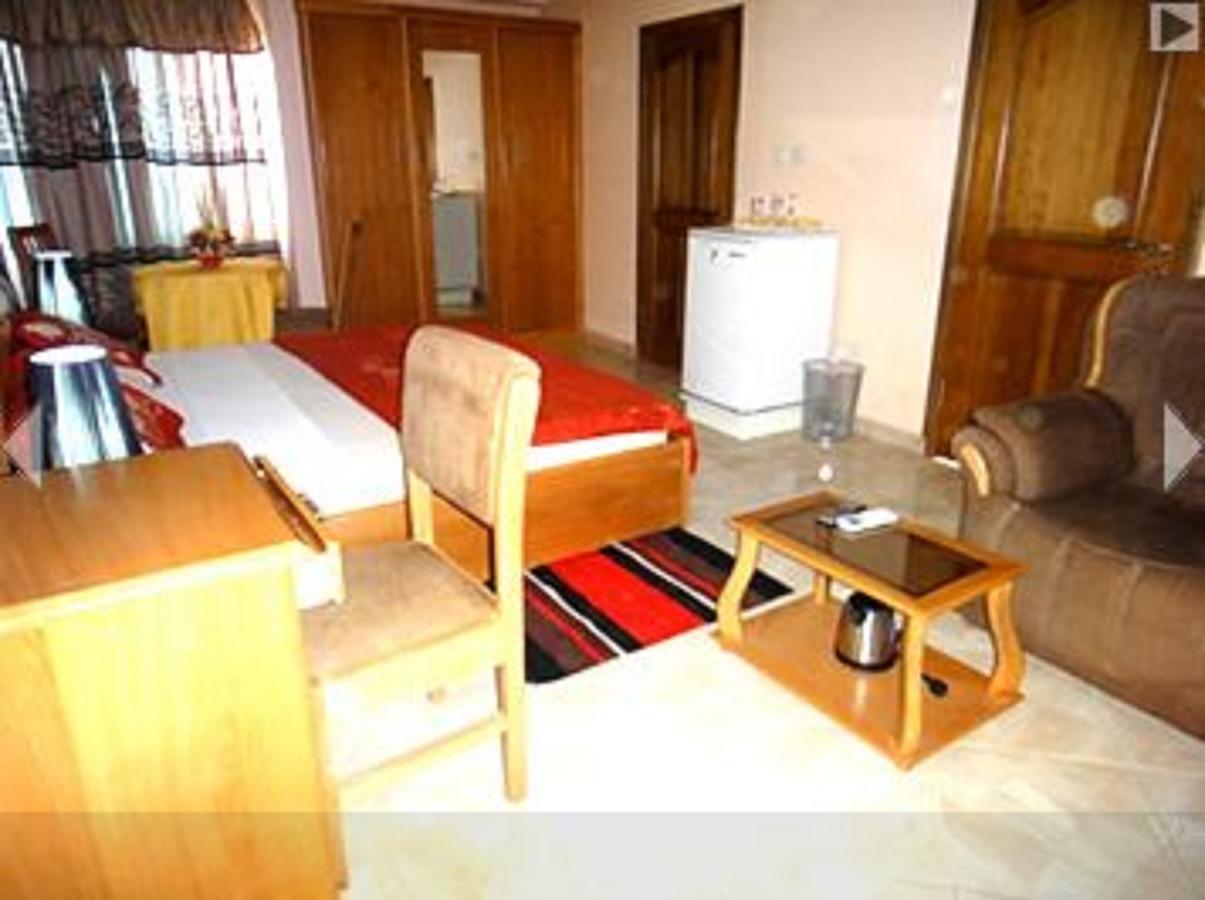 Brookvale Hotel Weija المظهر الخارجي الصورة